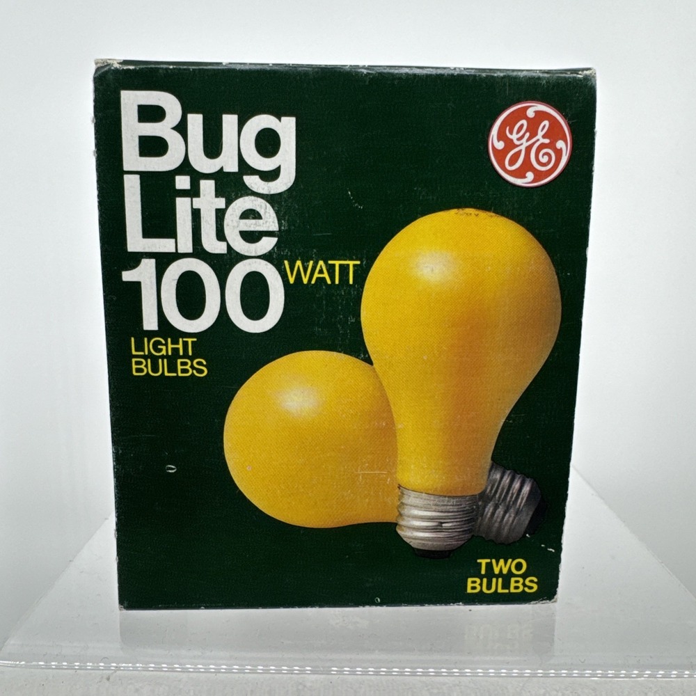 Vintage‎ General Electric Lightbulb Bug Lite 100 Watt Two Bulbs New Old Stock